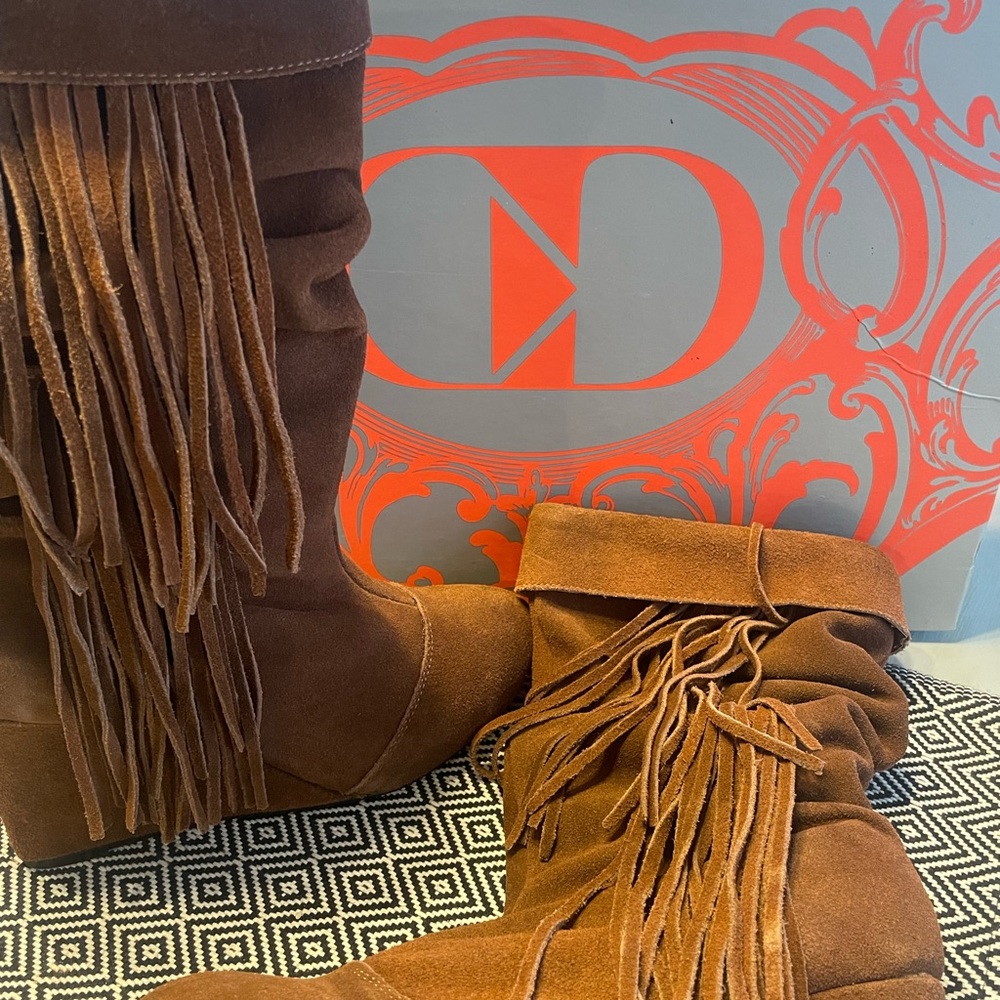 Kelsi dagger carson fringe boots